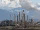oil spill in Illionis promtps shutdown of pipeline